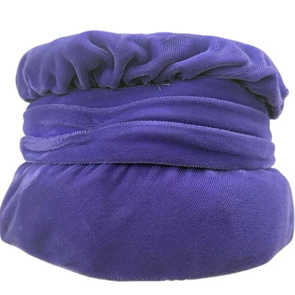 Vintage 1960s Purple Velveteen Hat Pleated Brim Cloche Style main image 7